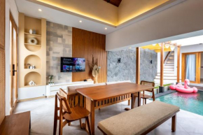 Avyara Villa - Brand NEW, Luxury Tropical with Private Pool